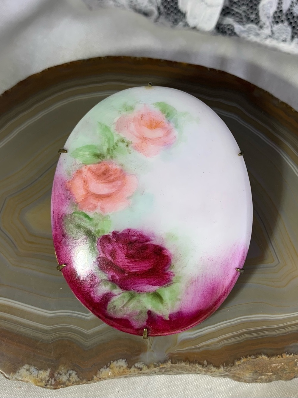 Hand-Painted Floral Rose Porcelain Brooch - Pink & Burgundy.Antique.